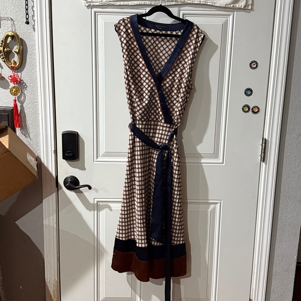BCBGMaxAzria Geometric Pattern Dress with Navy and Brown